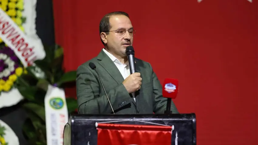 AK Partili Kırkpınar’dan 30 Ağustos mesajı: Bağımsızlık meşalesi yolumuzu aydınlatıyor haberinin görseli