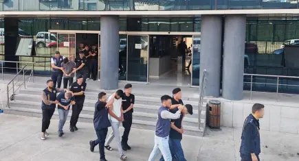 Bursa merkezli 6 ilde yatırım dolandırıcılığı operasyonu: 8 tutuklama