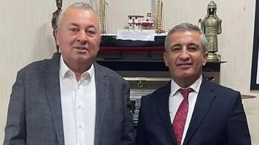 Cemal Enginyurt’un danışmanı Cem Tekinoğlu gözaltına alındı haberinin görseli