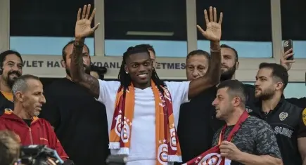 Galatasaray'ın yeni transferi Rafael Leao İstanbul'da