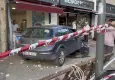 İstanbul’da otomobil yayaların arasına daldı: Yaralılar var