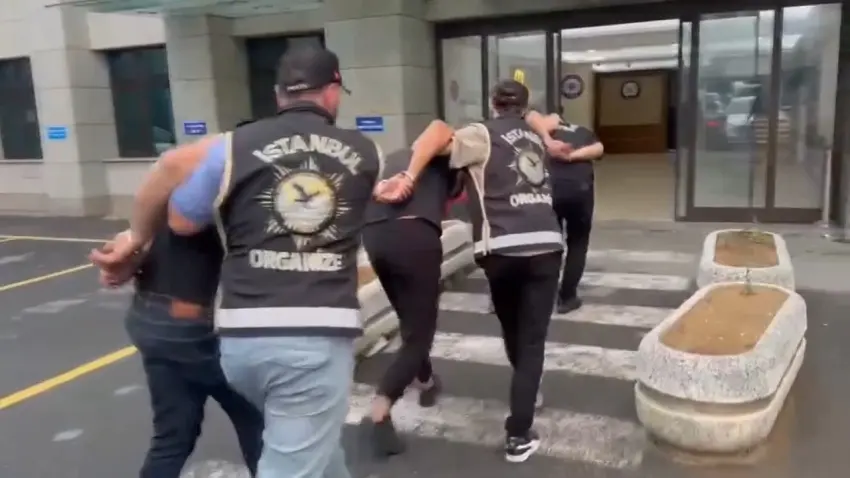 İstanbul’da silah kaçakçılığı operasyonu: 120 tabanca ele geçirildi haberinin görseli