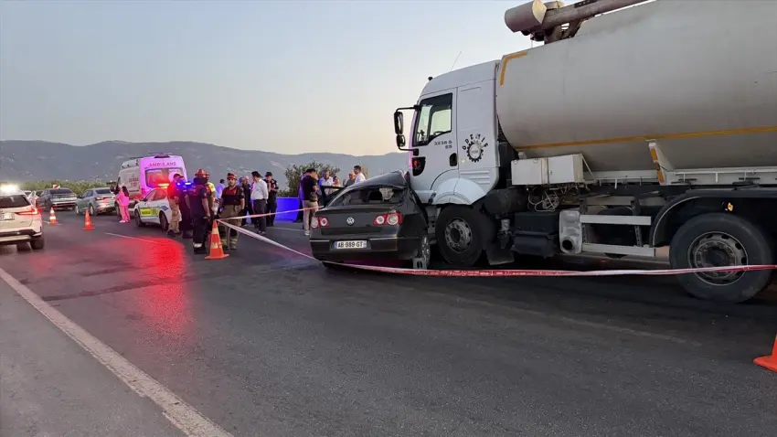 İzmir haber: Yem tankeri otomobile çarptı, karı-koca hayatını kaybetti haberinin görseli