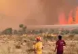 Muğla'dan Antalya'ya sıçrayan yangın büyüyor! Vali Şahin: Söndürülmekten uzak