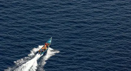 Türk Donanması ve Somali ordusundan nefes kesen operasyon: Korsanların kaçırdığı gemi kurtarıldı!