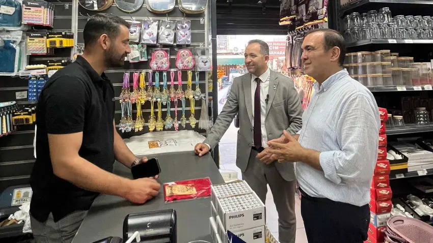 Zafer Partisi’nden Karabağlar esnafına anlamlı ziyaret haberinin görseli
