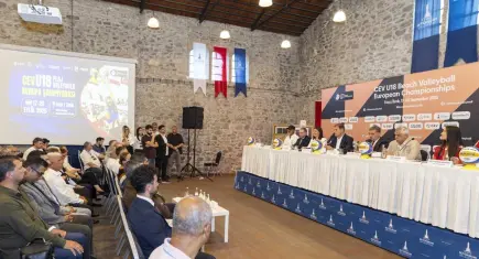 Avrupa’nın genç voleybol yıldızları Foça’da sahaya çıkıyor