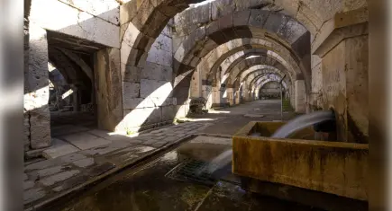 İzmir’de 2 bin yıllık gizem: Antik kanal hâlâ akıyor