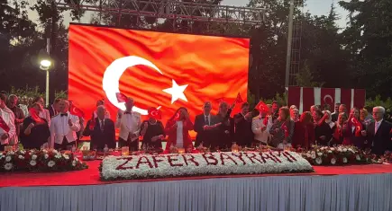 İzmir'de 30 Ağustos zafer resepsiyonu