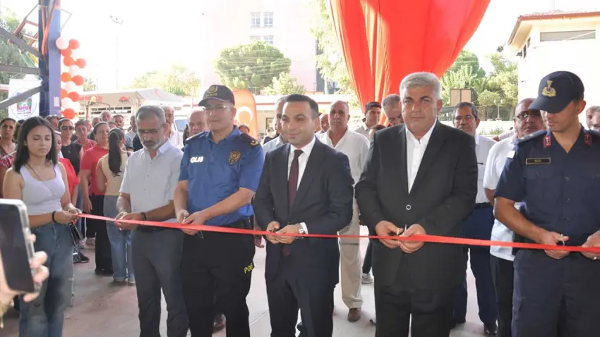 Kiraz’da 5. Tarım ve Sanayi Fuarı kapılarını açtı haberinin görseli