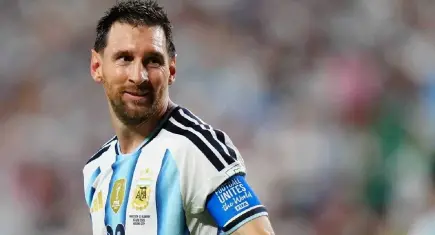 Lionel Messi milli takım kariyerini noktaladı