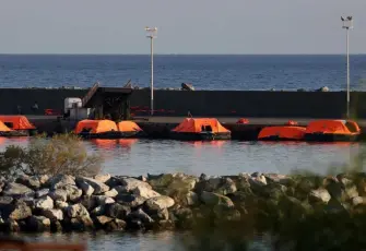 Batan gemiden kurtarılan 13 kişi tedavilerinin ardından taburcu edildi