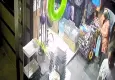 Çaldığı çantayı ‘Gelinim beğenmedi’ diyerek iade etmek istedi! 