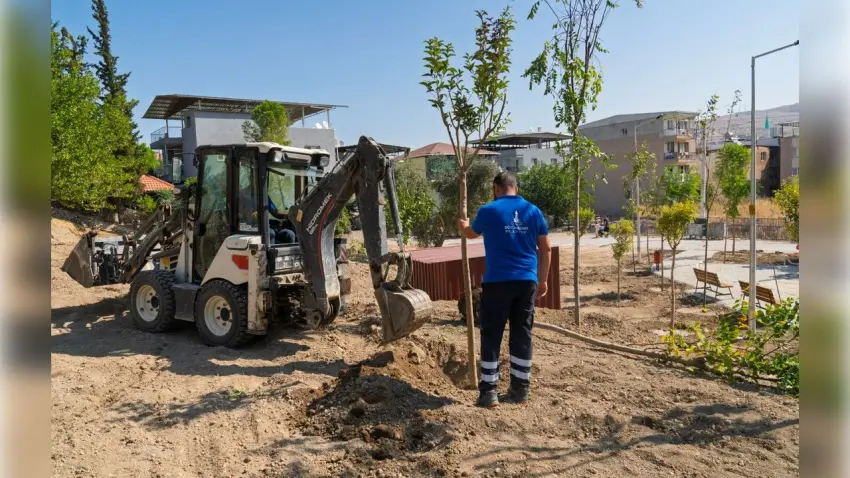 Çiğli’de atıl alan mahalle parkına dönüşüyor haberinin görseli