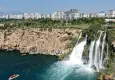Düden Şelalesi’nde nefes kesen manzara: Turistler en iyi kare için yarıştı