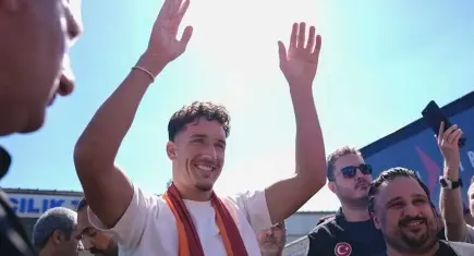 Galatasaray, milli oyuncu Deniz Gül'ü kadrosuna kattı