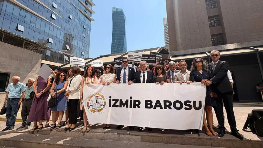 İzmir Barosu’ndan yeni adli yıl mesajı: Talimatla hukuk, telkinle adalet olmaz haberinin görseli