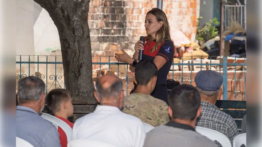 İzmir Büyükşehir’den orman yangınlarına karşı kırsalda önlem haberinin görseli