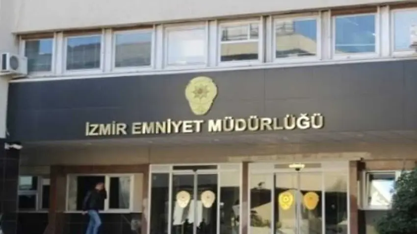 İzmir Eniyeti'nde geniş çaplı atama: 13 ilçenin müdürü değişti! haberinin görseli
