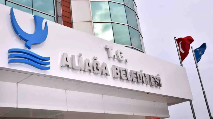 Aliağa Belediyesi’nde üst yönetim değişikliği: Başkan Serkan Acar istifalarını istedi haberinin görseli