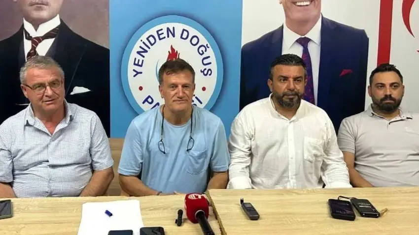 Feribot faciası sonrası KKTC'de YDP hükümetten çekildi haberinin görseli