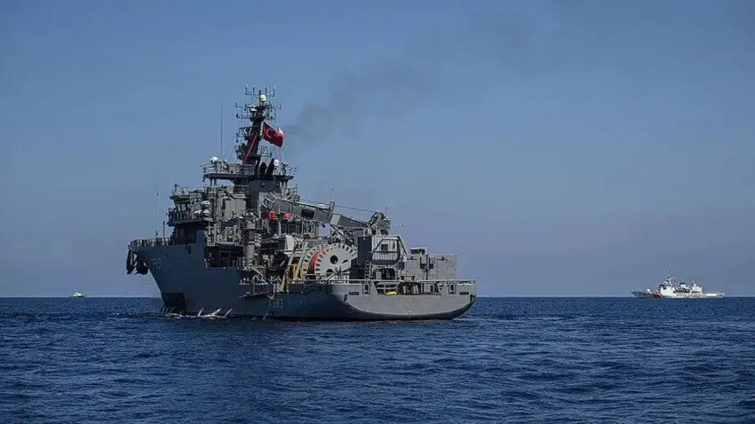 Girne açıklarında batan feribota ulaşıldı! Enkazdan ilk görüntüler haberinin görseli