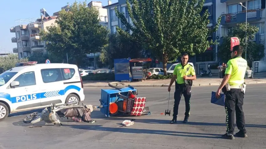 Ödemiş'te otomobille çarpışan motosikletli ağır yaralandı haberinin görseli