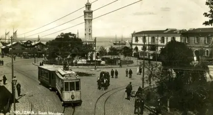 125 yıllık saat kulesi İzmir’in değişimine tanıklık ediyor