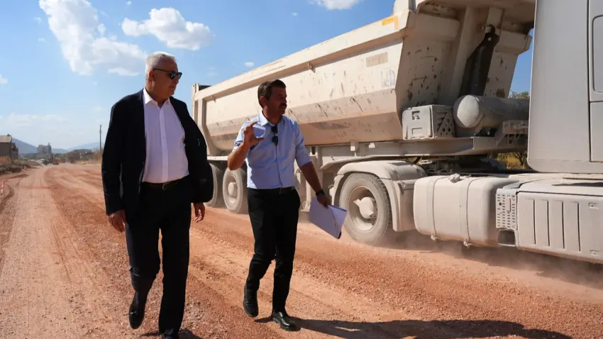 Kemalpaşa’da yeni çevre yolu için çalışmalar sürüyor haberinin görseli