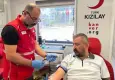 Muhtar çağrı yaptı, mahalleli Kızılay'a koştu