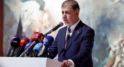 Nâzım Hikmet’in en kapsamlı sergisi “ROMANTİKA” İzmir’de kapılarını açtı