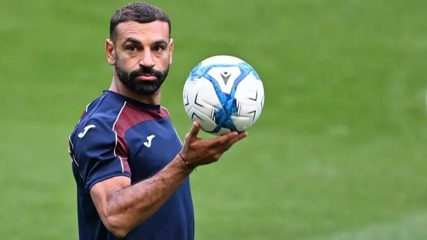  Salah: Umarım Avrupa ve ligde de bir şeyler başarabiliriz haberinin görseli