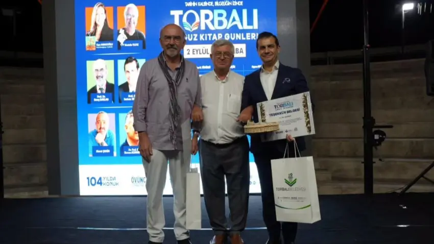 Torbalı’da 2. Güz Kitap Günleri dolu dolu devam ediyor haberinin görseli