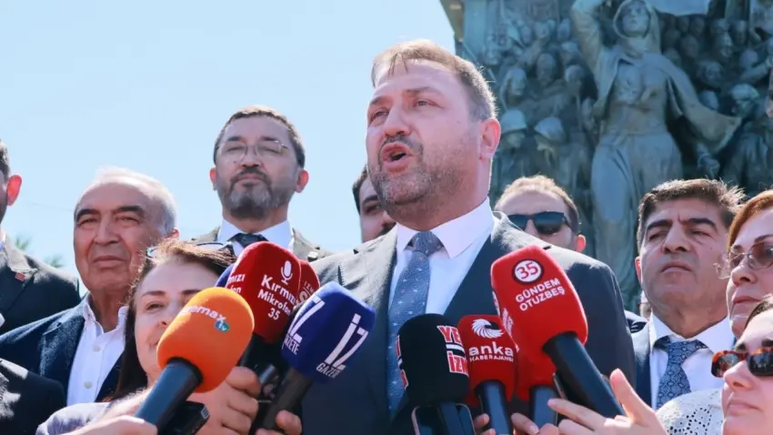 CHP İzmir İl Başkanı Utku Gümrükçü: Cumhuriyetin Kalesi İzmir CHP’dir, CHP kalacak! haberinin görseli