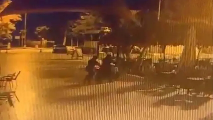 Çiğli’de Başkan Yıldız’ın aracının ardından bu kez belediye kafesi hedefte haberinin görseli
