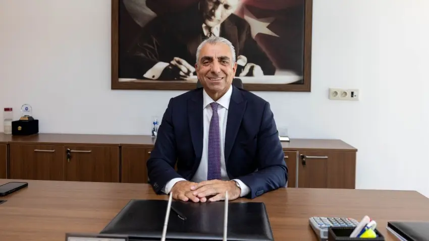 Hakan Ürün’den İzmir için yatırım hamlesi: Yatırımcının karşısında tek ses olacağız haberinin görseli