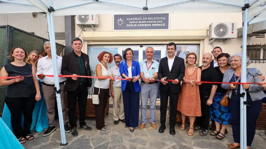 Karabağlar’da Gönüllü Danışmanlık ve Test Merkezi açıldı haberinin görseli
