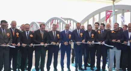 Tarihi Gediz Köprüsü yeniden hayat buldu