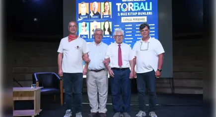 Torbalı’da Güz Kitap Günleri’ne yoğun ilgi: Yazarlar okurlarla buluştu