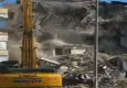 5 katlı bina yıkım sırasında çöktü
