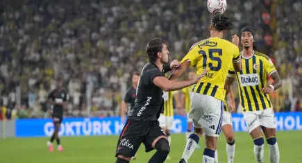  Dev derbide ilk yarıda eşitlik bozulmadı