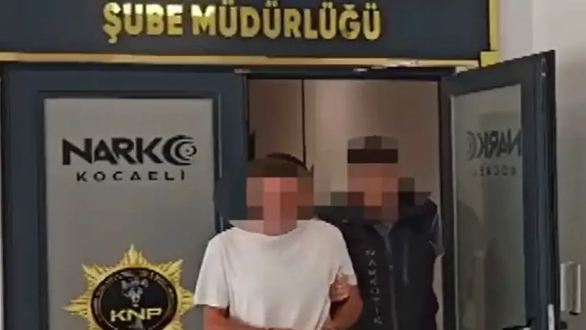 Kocaeli’de narkotik operasyonu: Fırın dolabından para, mutfaktan uyuşturucu çıktı haberinin görseli