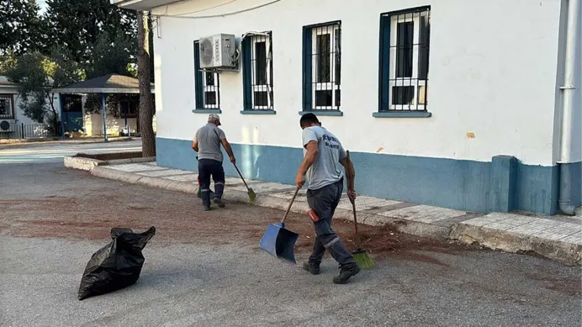 Menderes’te okullar yeni döneme hazırlanıyor haberinin görseli