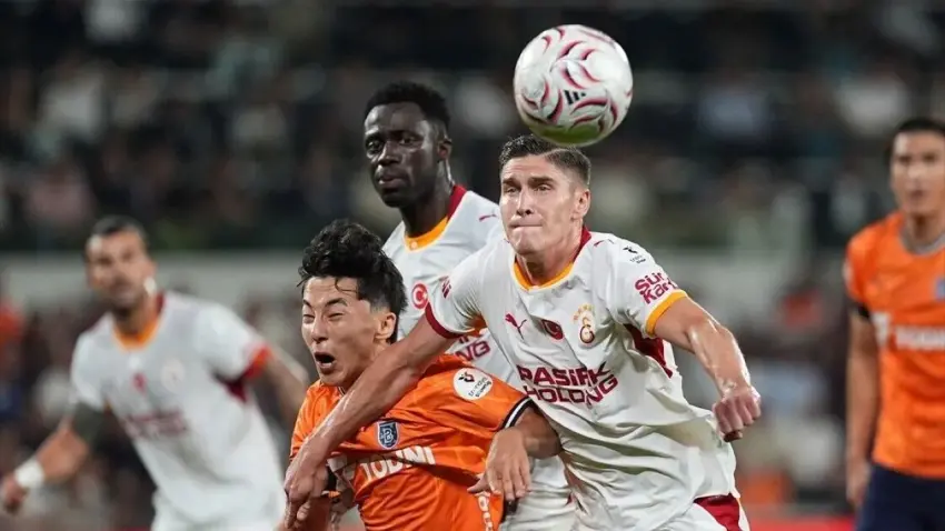 Süper Lig'de hakem tartışması: Eski hakemler Başakşehir-Galatasaray maçını değerlendirdi! Penaltı ve kırmızı kart kararı doğru mu? haberinin görseli