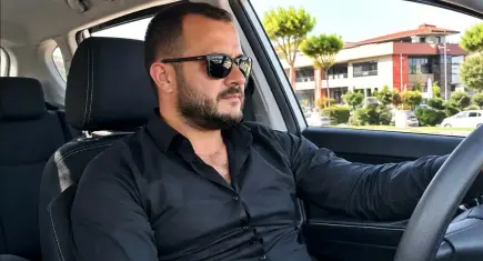 Uyarı tabelasını görmezden geldi, 50 santimlik suya balıklama atladı! Tatil yaptığı otelde can verdi