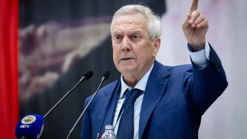 Aziz Yıldırım’dan Beşiktaş mağlubiyeti sonrası açıklama: “Adalet istiyoruz” haberinin görseli