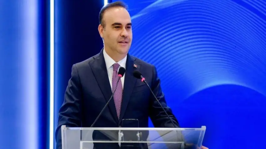 Bakan Kacır’dan OVP açıklaması: Teknoloji ve üretim kapasitemizi ileriye taşıyacağız haberinin görseli