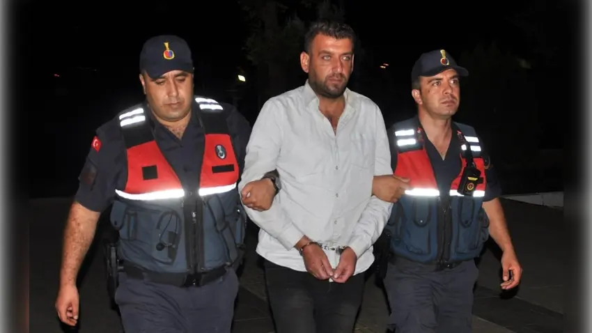 İzmir’de otomobilde ölü bulunan kişinin amcasının oğlu tutuklandı haberinin görseli