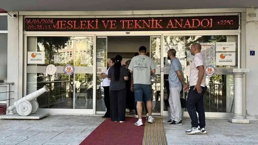 KPSS Genel Yetenek-Genel Kültür sınavı başladı haberinin görseli