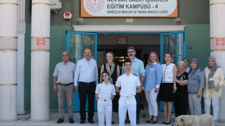 Nilüfer Çınarlı Mutlu’dan Denizcilik Lisesi’ne ziyaret haberinin görseli